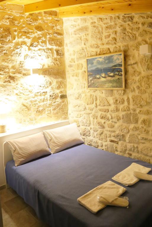 Apartament Caves *